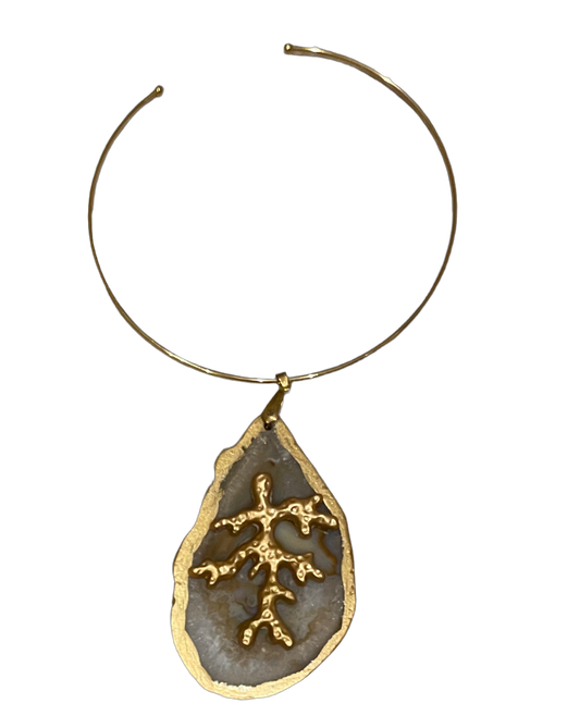 Colgante coral stone gold